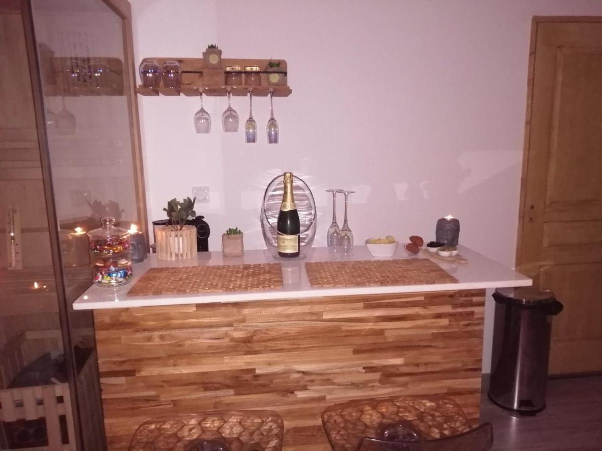 Le Reve De Lily Bed & Breakfast Les Vigneres Exterior photo
